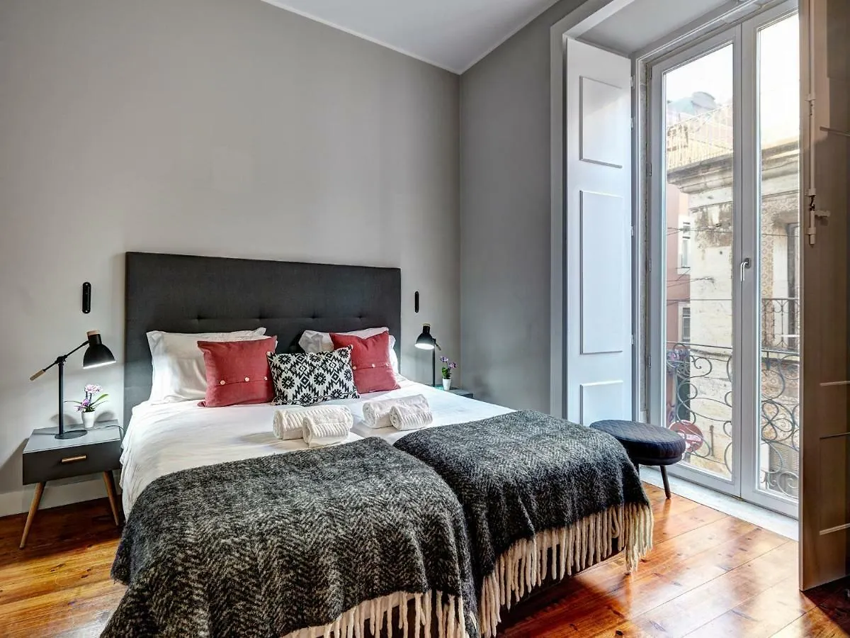 Canaan Lifestyle Apartments Lisbon Combro 77 By Get Your Stay