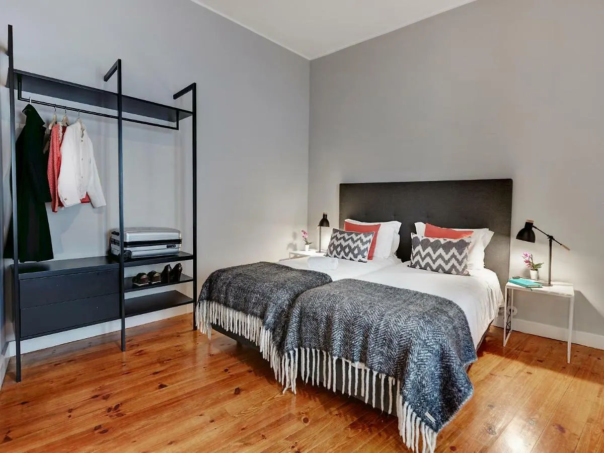 Canaan Lifestyle Apartments Lisbon Combro 77 By Get Your Stay 0*,