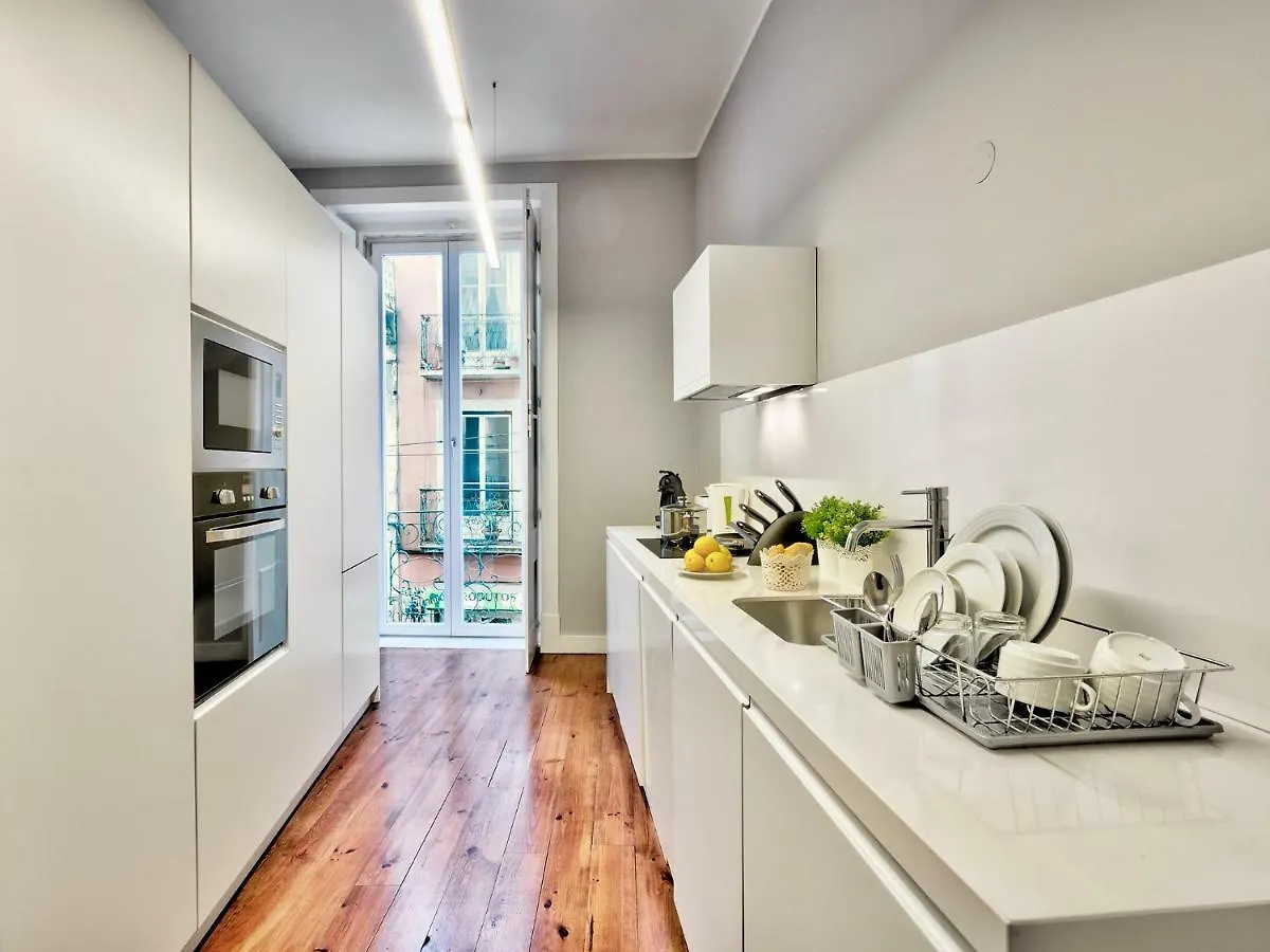 Canaan Lifestyle Apartments Lisbon Combro 77 By Get Your Stay